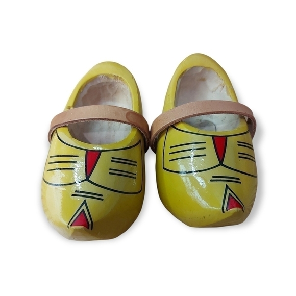 Vintage Handcrafted Children's Toddler Wooden Clogs - Picture 3 of 7